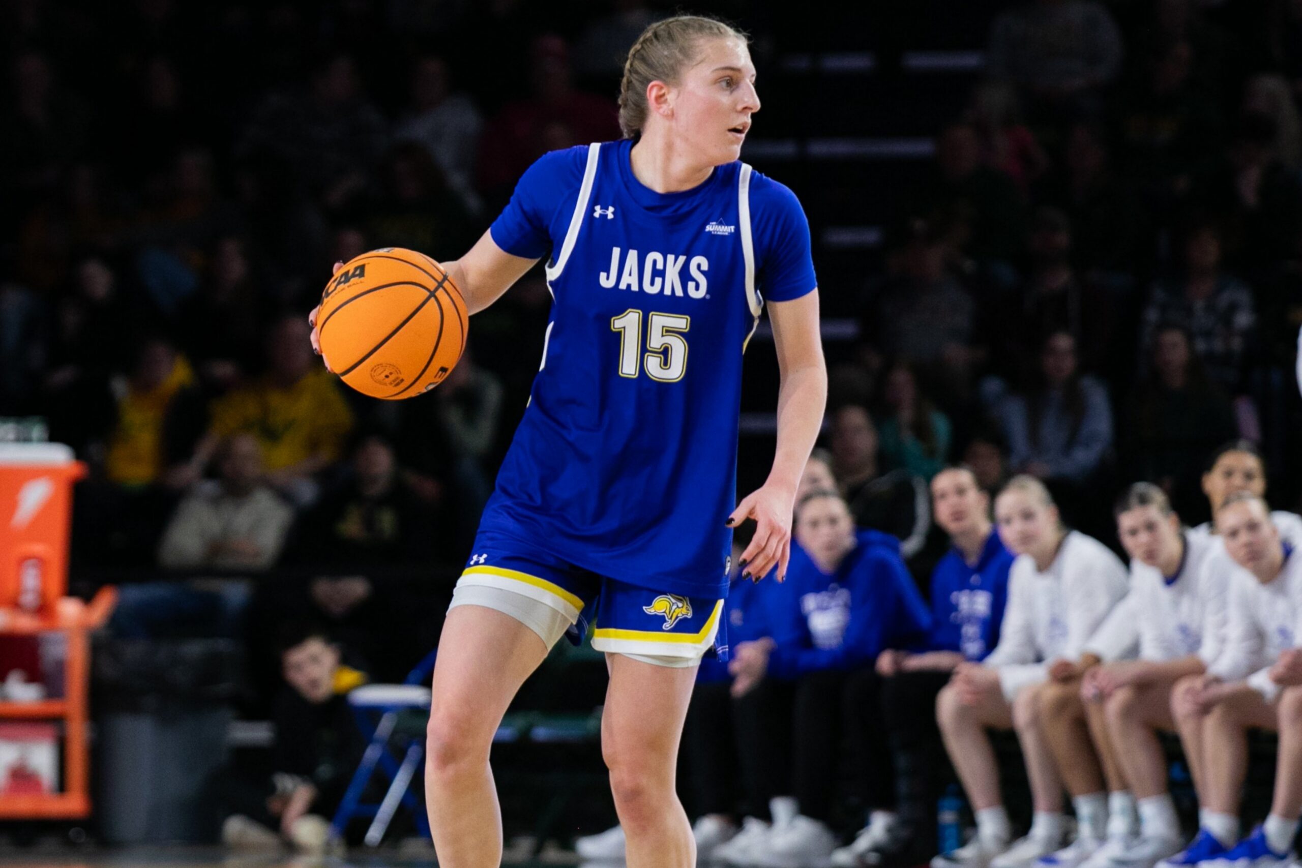 Jackrabbits snap NDSU’s win streak in Fargo