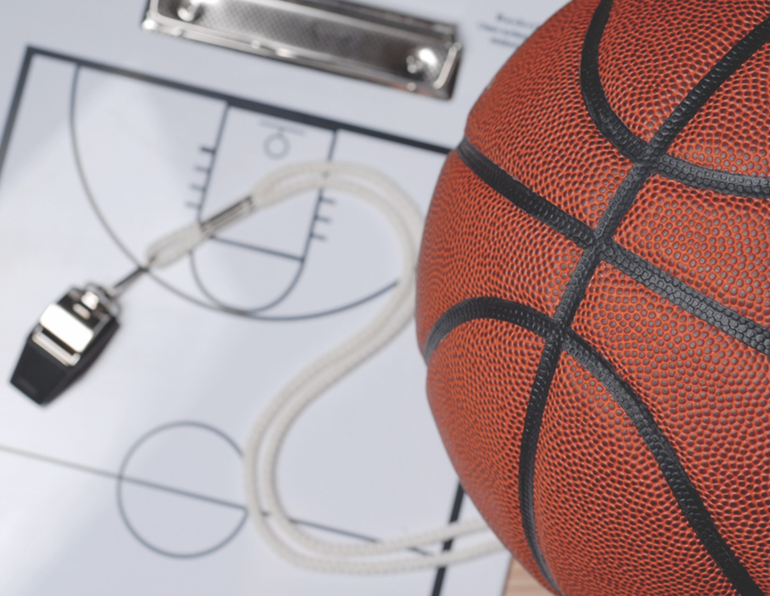 Meyer’s program record, Mathiowetz’s lay up push SDSU to victory in Tulsa