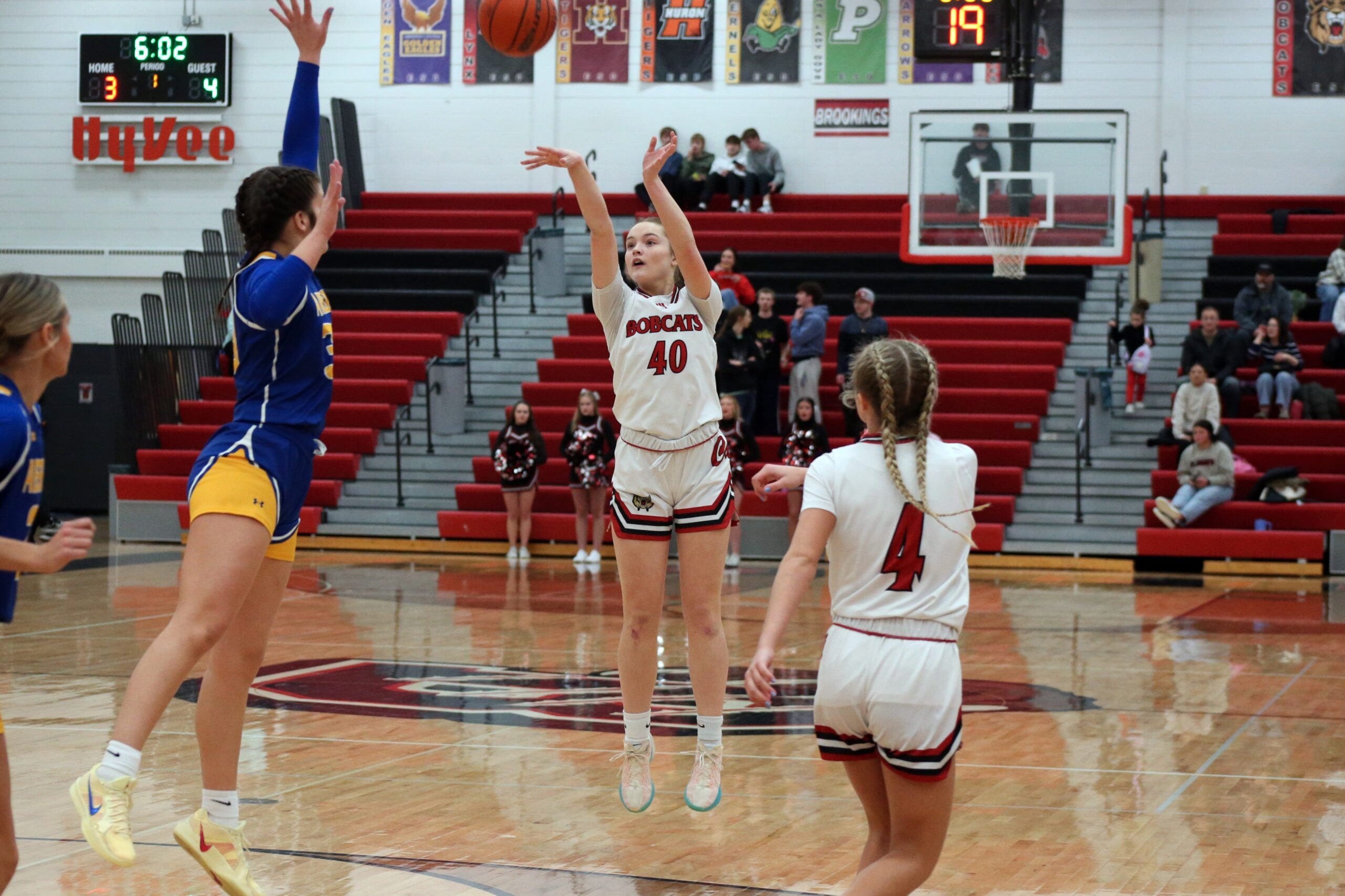 Tough fourth quarter leads Bobcats to fall to Aberdeen Central