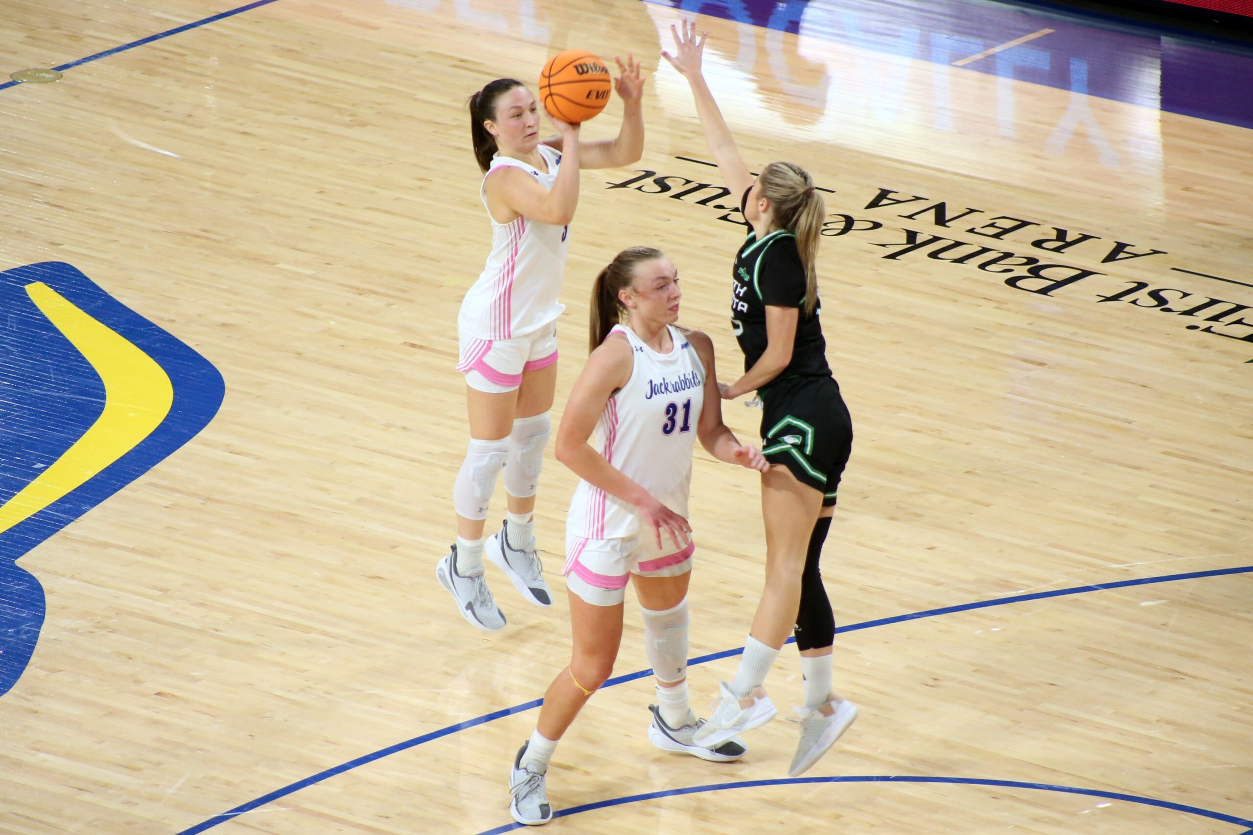 Jackrabbits cruise over North Dakota