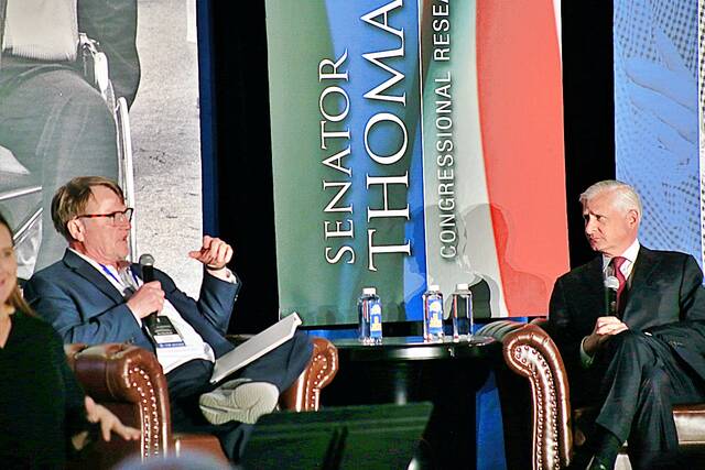Journalist Chuck Raasch and author Jon Meacham took part in a question-and-answer session following Meachams address on April 7 to the audience during the Daschle Dialogues.
