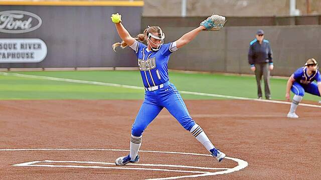 Amanda Vacanti fires in a pitch for the SDSU softball team.
