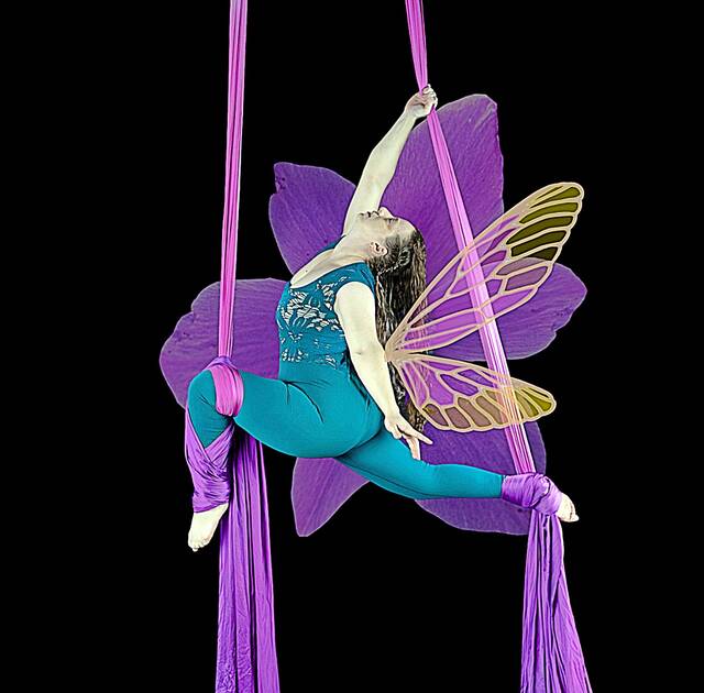 MJ Hardt on aerial silks.