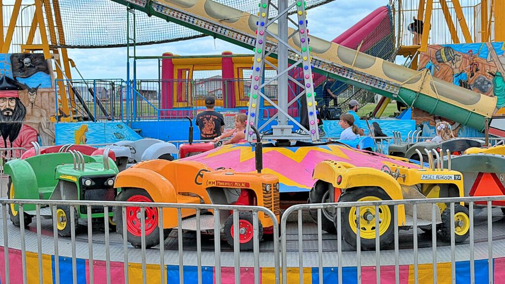 BRK PIC HR MacsCarnival 03